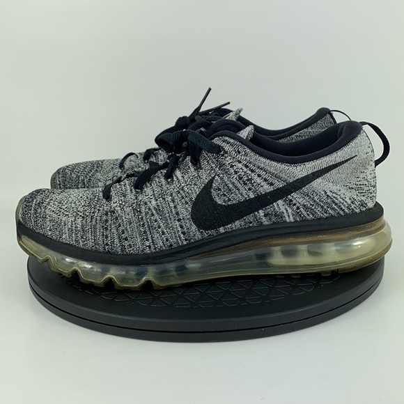 Nike Flyknit Air Max ‘Oreo’ Athletic Running Shoes 620469-105 Men’s Size 8.5 - Picture 9 of 13